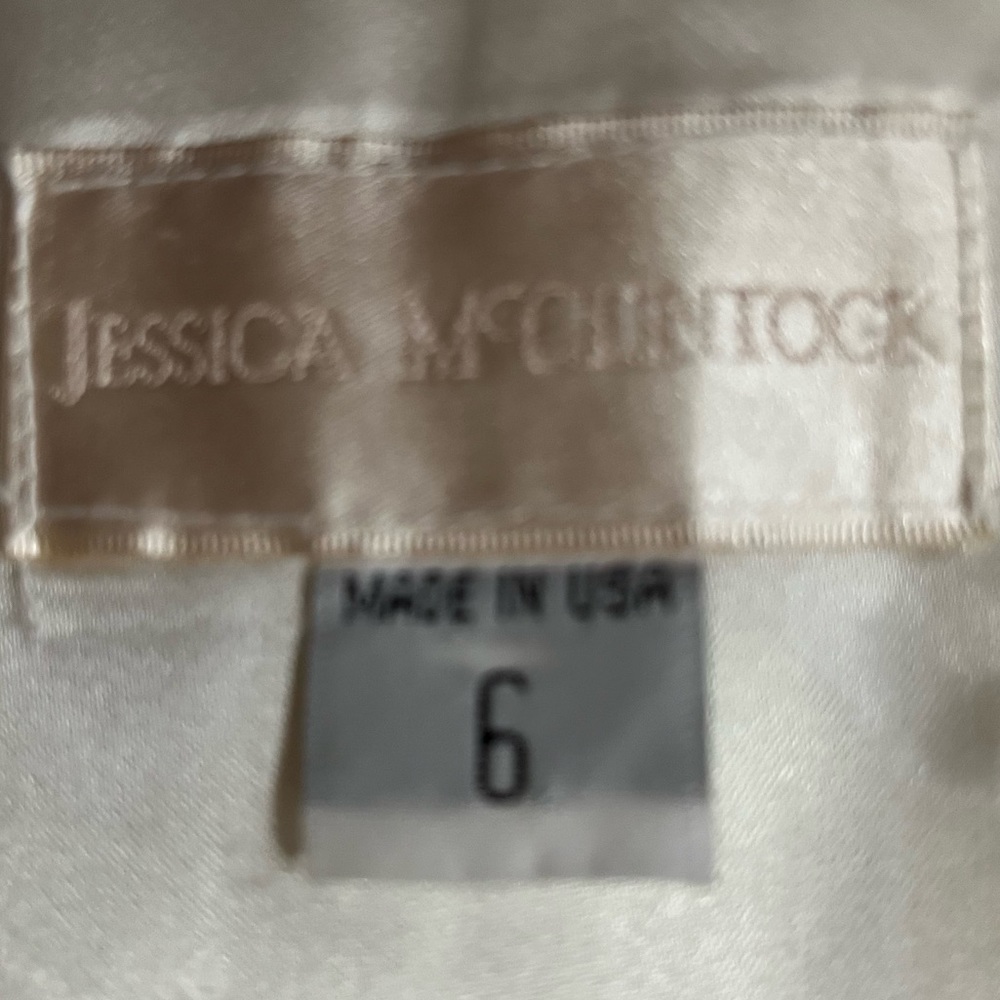 Jessica McClintock wedding style dress worn once for senior prom. It was $500... - Picture 3 of 3
